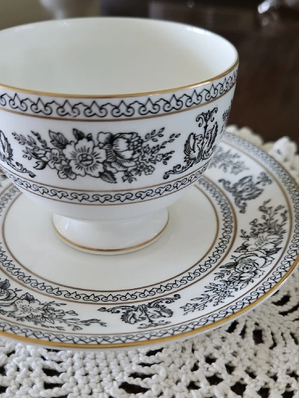 VTG Wedgwood Columbia Black Tea Cup and Saucer